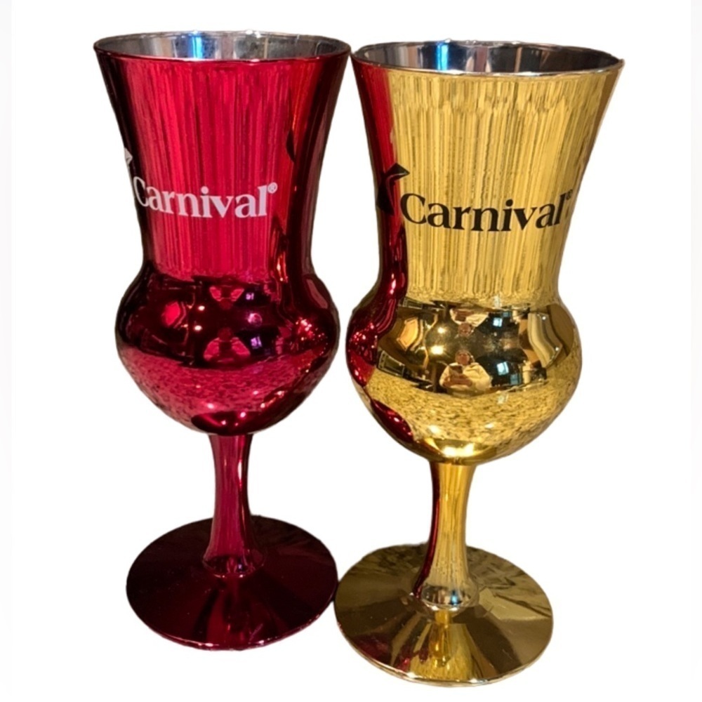 Carnival Cruise set of 2 Happy Holidays souvenir glasses
